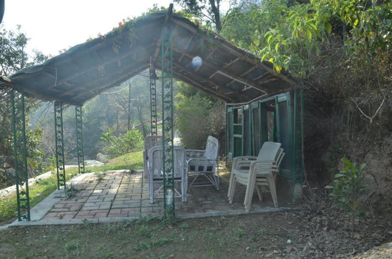 Others 4, Hermitage Farms Badhisher by StayApart , Morni Hills, Panchkula