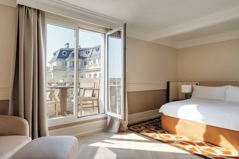 Bedroom 3, InterContinental Chantilly Chateau Mont Royal by IHG, Oise
