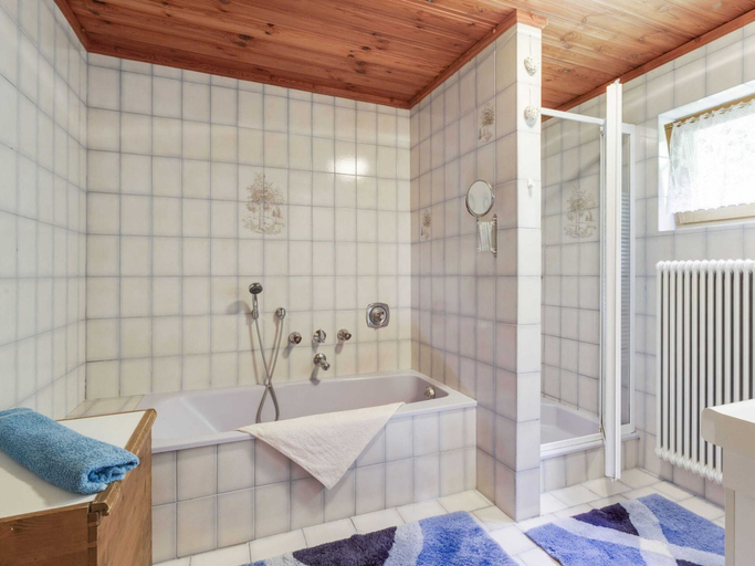 Bathroom 3, Apartment Near the Koralpe ski Area, Wolfsberg