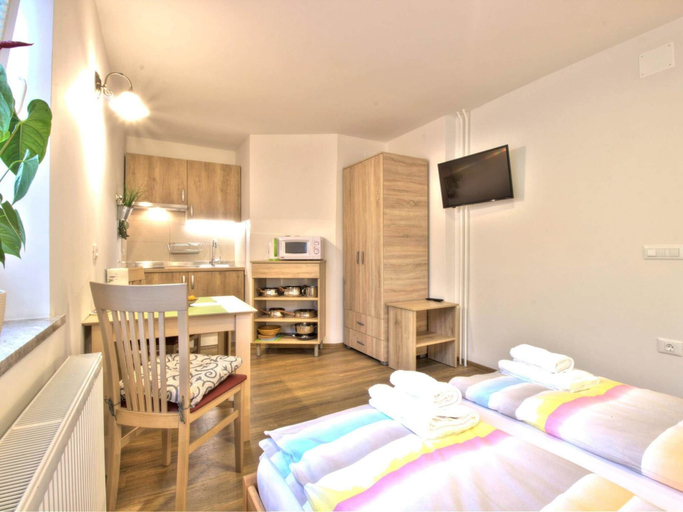 Bedroom 4, Charming Apartment in Bled Near Lake, Bled
