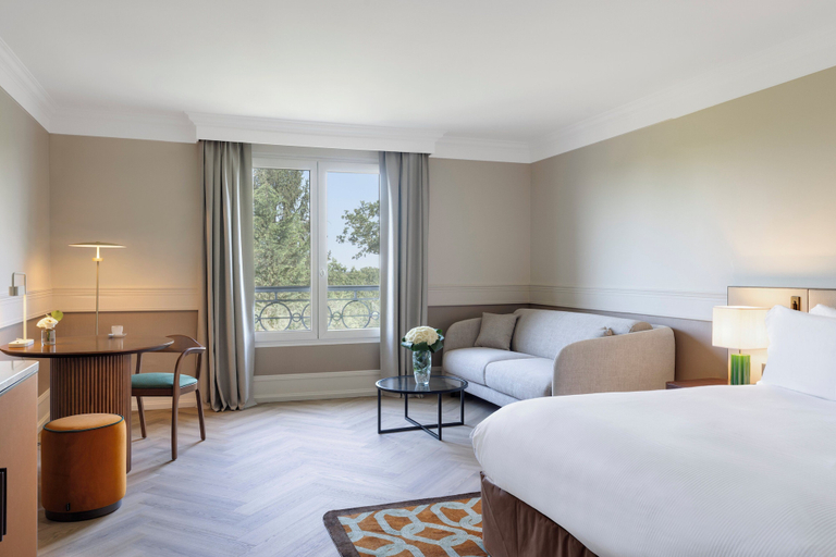 Bedroom 3, InterContinental Chantilly Chateau Mont Royal by IHG, Oise