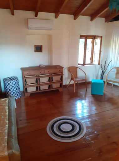 Others 5, Casa Benavista, Crete