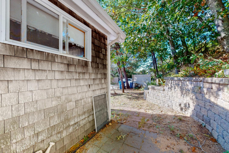 Villa Fairview, Barnstable