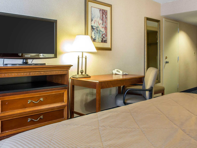 Bedroom 11