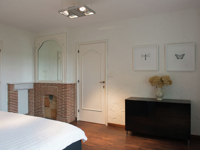 Bedroom 2, Mansion in Spa Liege With Private Garden, Liège