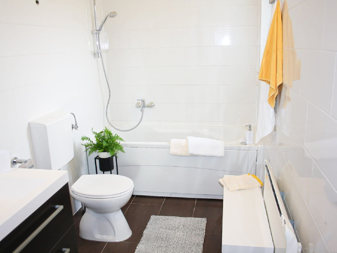 Bathroom 4, Adorable Villa With Pool & Covered Terrace Surrounded by Nauture, Raša
