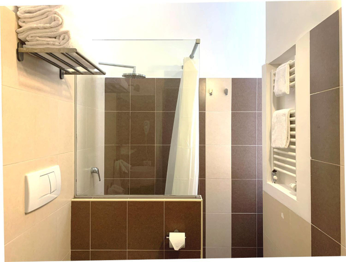 Others 3, Eccelso Suites, Rome