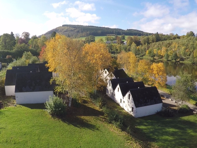 Others 3, Holiday Home in Vielsalm With Lake View, Luxembourg