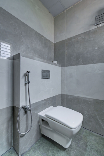 Bathroom 3, Hotel Cloud 9 Luxury stay - Mysore, Mysore