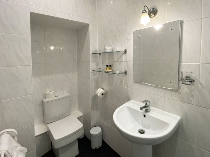 Bathroom 4, Barnard House, Norfolk