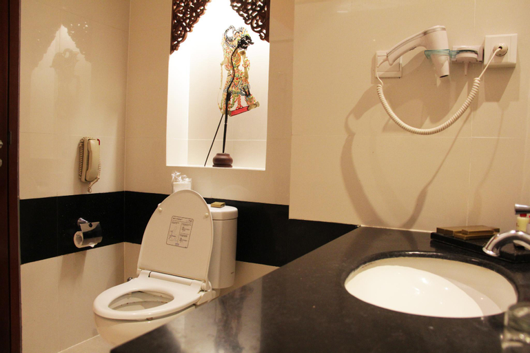 Bathroom 3