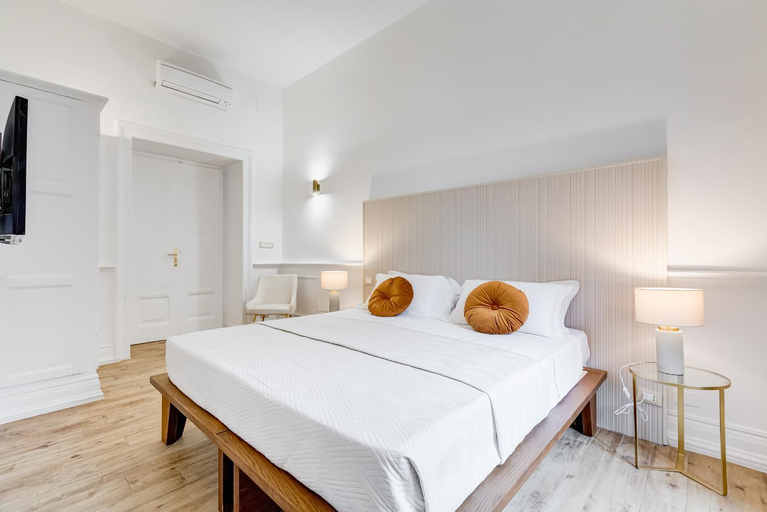Others 3, Monti Suites Cavour, Rome