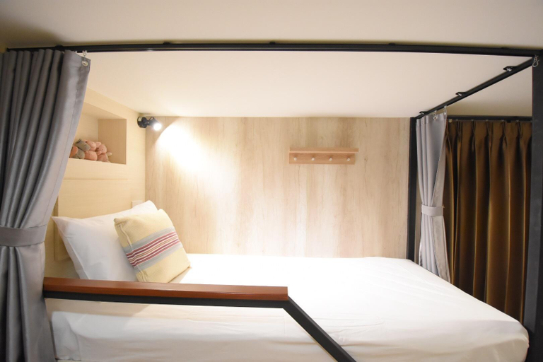 Bedroom 21