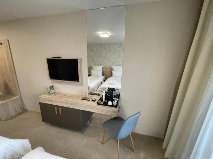 Bedroom 2, Хотел Балач, Kostinbrod