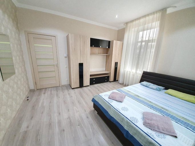 2, Aparments in the middle of the center city, Chisinau