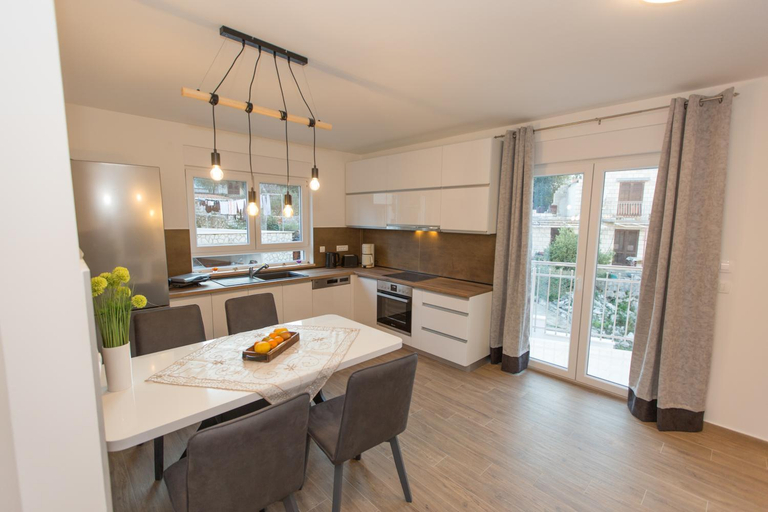 Others 3, Casa Lidia - Modern & Spacious & Few Steps to Beach & Breathtaking View, Pojezerje