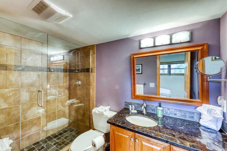 Bathroom 3, RockRidge Rendezvous, Summit
