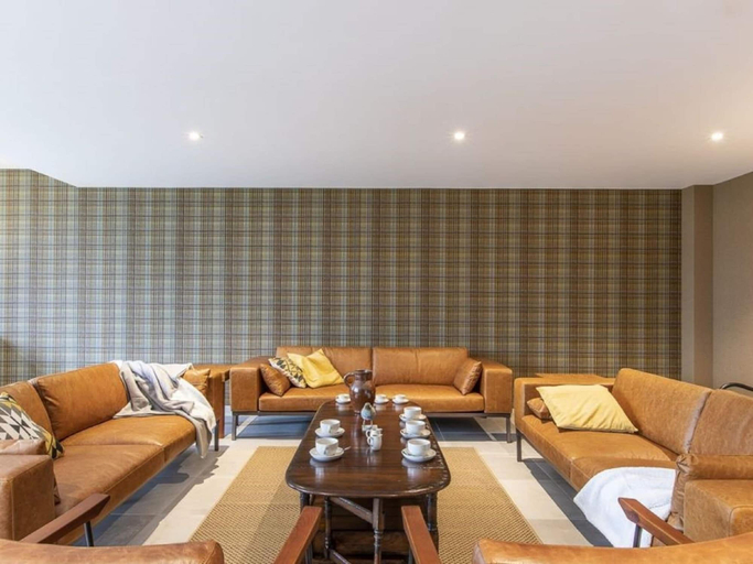 Living room 4, Charming Rural Retreat, Namur