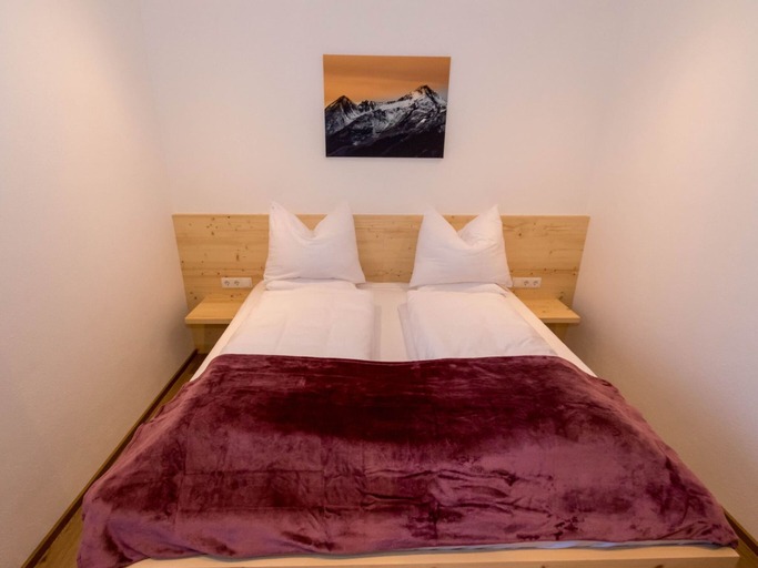 Bedroom 4, Luxurious Apartment in Fugenberg With Sauna, Schwaz