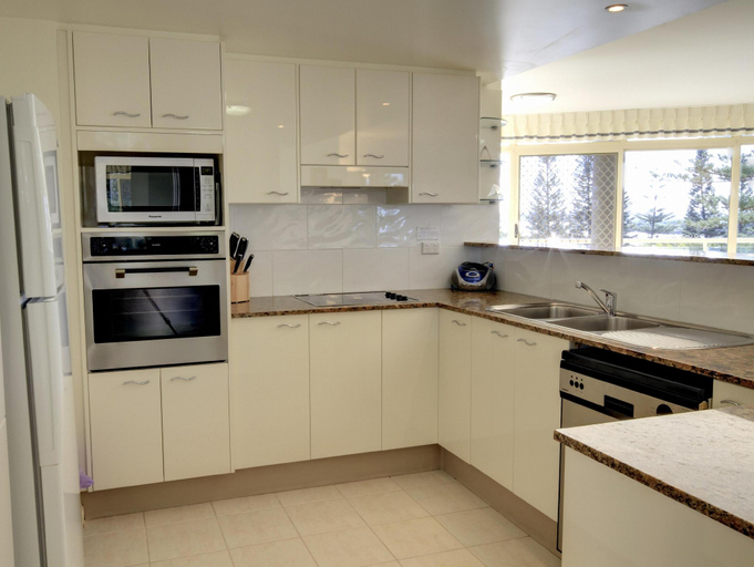 Dining Room 16