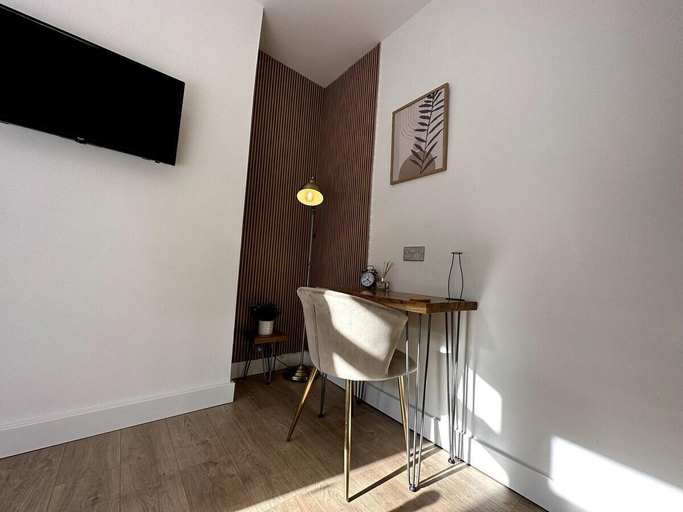 Others 4, Deluxe Stays @ Libra Spaces, Kingston upon Hull