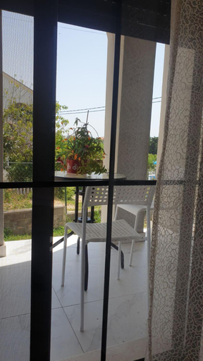 Others 3, Guest House Muslica