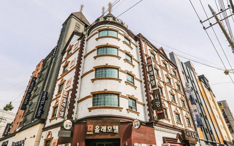 Cheongju Hotel Leon, Cheongju
