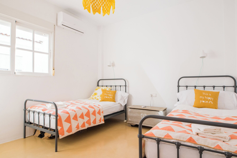 Room 5, Solaga - Chuita, Málaga