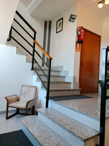 Others 5, Hotel Capellan, Asturias