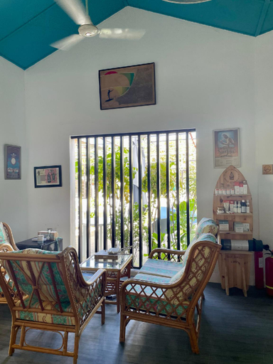 Public Area 2, EQ Surf Retreat, Mulaku Atoll