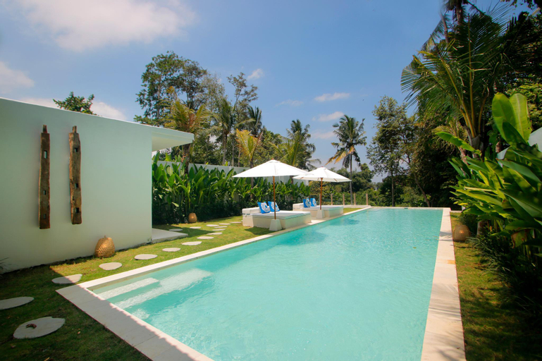 Swimming Pool 2