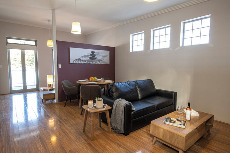 Others 5, Lithgow Apartments, Lithgow