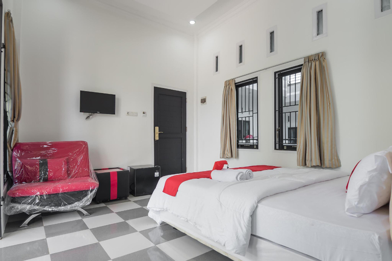 Bedroom 9