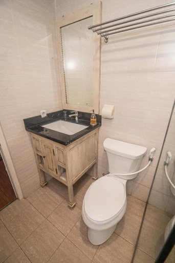 Bathroom 3
