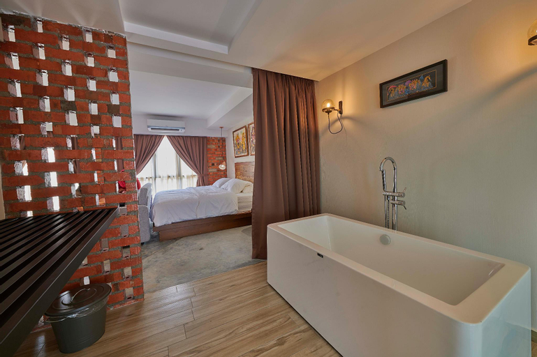 Bathroom 3