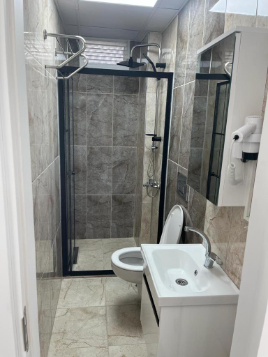 Others 3, Maritsa Comfort Plus, Merkez