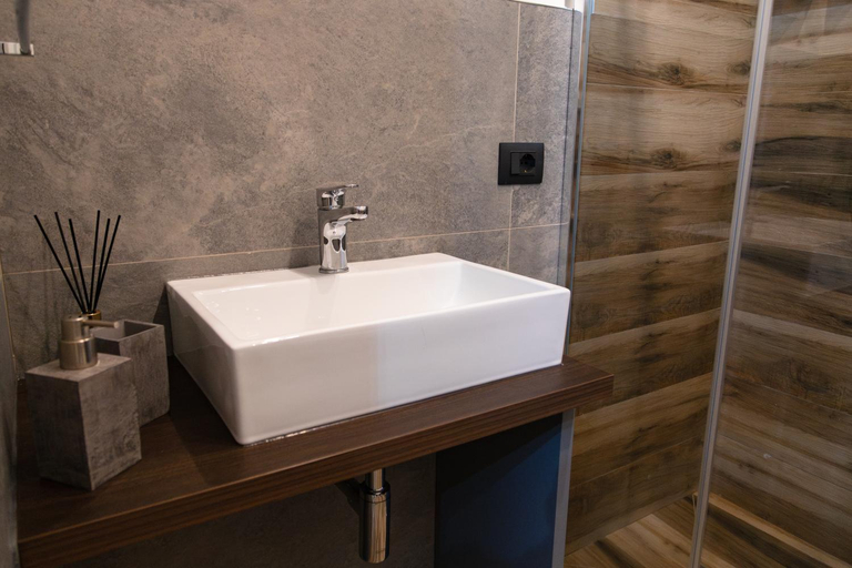 Bathroom 3, Guest House al Viale, Catania