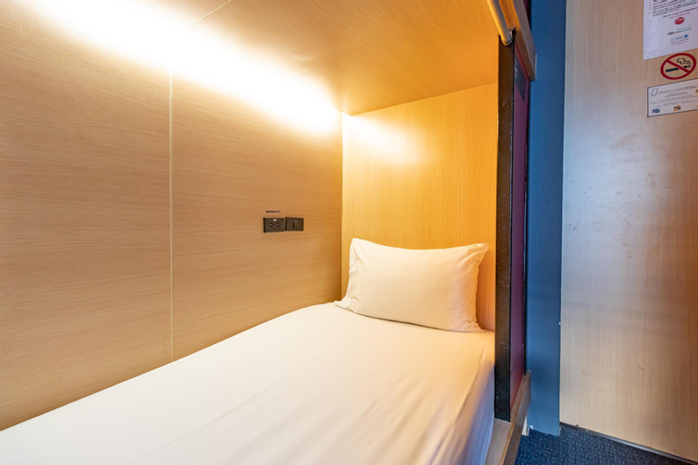 Bedroom 9