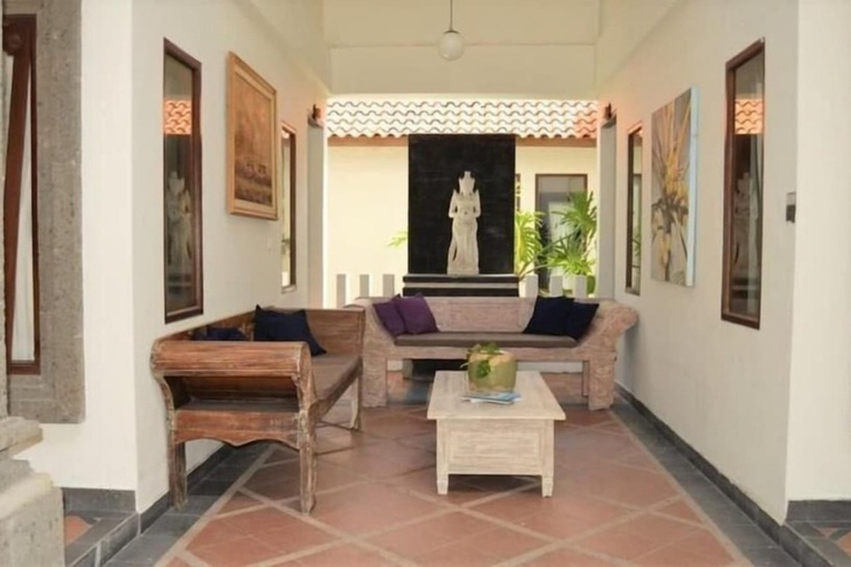 Others 3, Capital O 94258 Coconut Suite Jimbaran, Badung