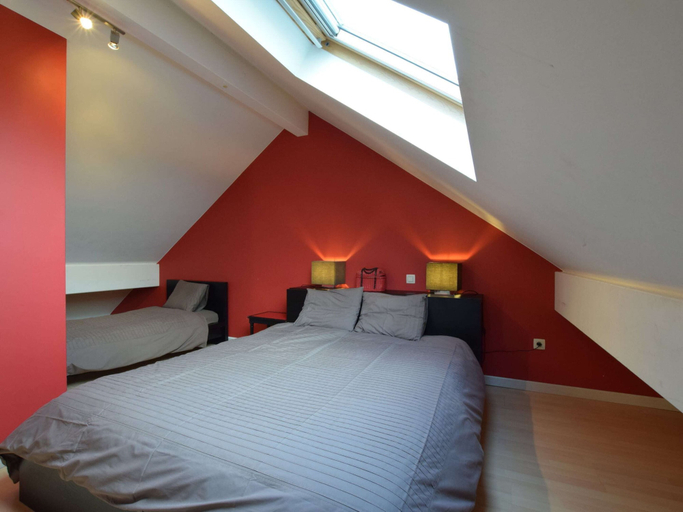 Bedroom 2, Luxury Cottage in Vaux-sur-Sûre with Hot Tub, Luxembourg