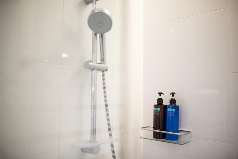 Bathroom 5