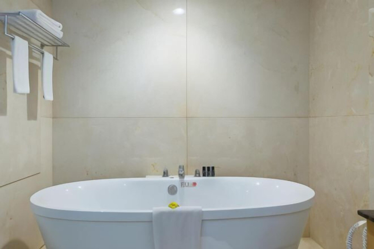 Bathroom 20