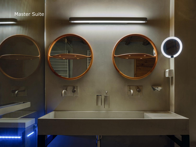 Bathroom, Moreas Peak Lodge, Peloponnese