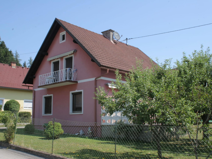 Exterior & Views 2, Apartment in Eberndorf near Petzen Ski Area, Völkermarkt