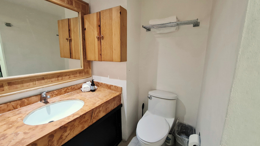 Bathroom 4, Fantastic family villa on the best beach, Benito Juárez