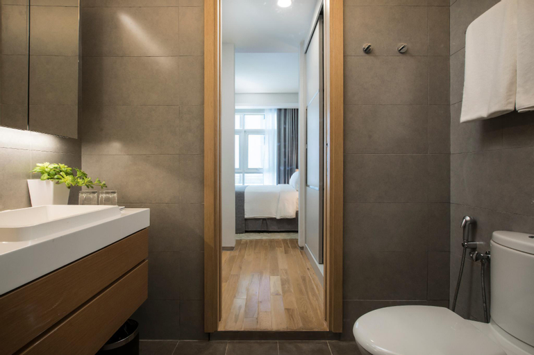 Bathroom 24