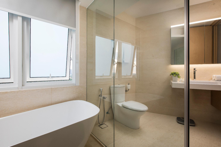 Bathroom 9