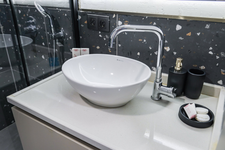 Bathroom 5, Rudblu Suites, Antalya
