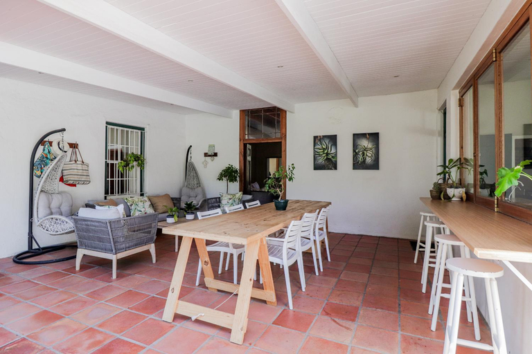 Others 2, Twistniet BnB, Cape Winelands