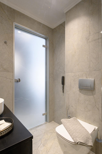 Bathroom 3, EcoHeaven Suites, Crete